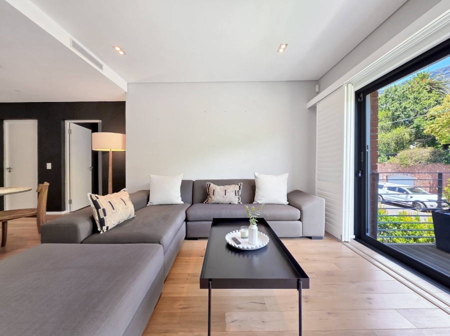 2 Bedroom Property for Sale in Gardens Western Cape